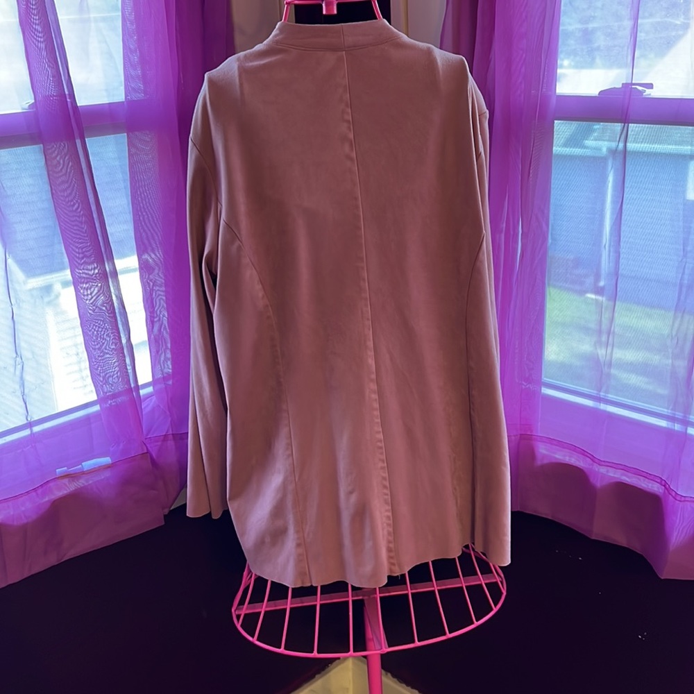 Blush pink jacket - Picture 2 of 3